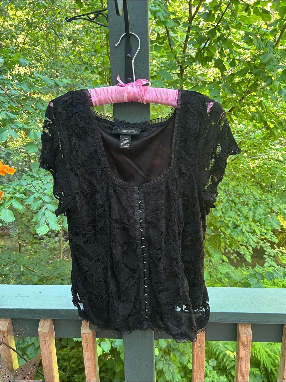 Venezia Black Lace Short Sleeve Hook-and-Eye Front Top